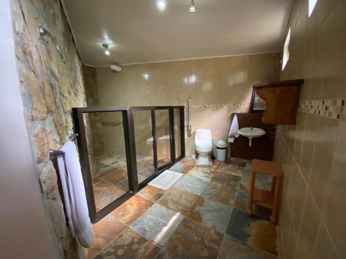 La Montanita Lodge Manuel Antonio Zewnętrze zdjęcie