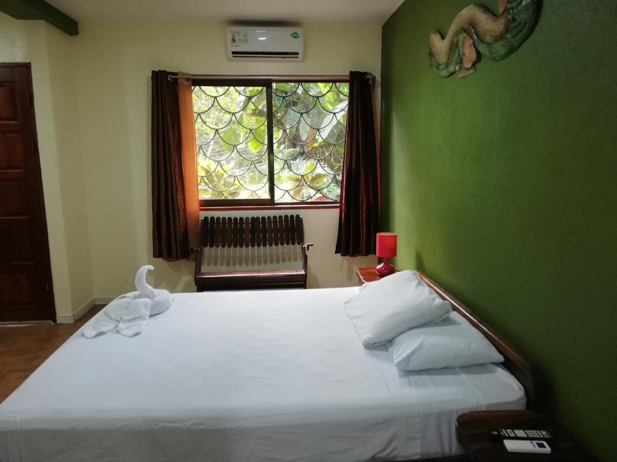 La Montanita Lodge Manuel Antonio Zewnętrze zdjęcie