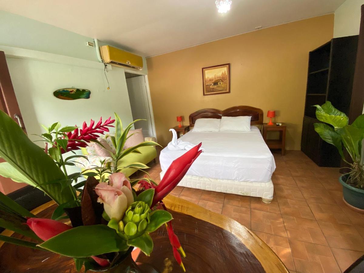 La Montanita Lodge Manuel Antonio Zewnętrze zdjęcie