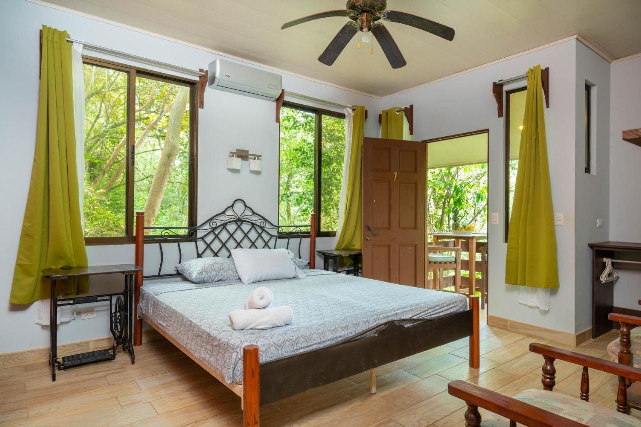La Montanita Lodge Manuel Antonio Zewnętrze zdjęcie